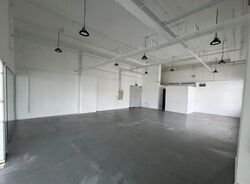 Hh @ Kallang (D13), Factory #632839511